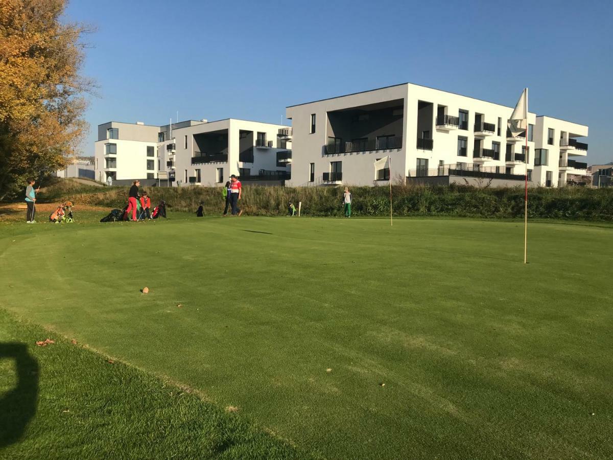 Greenbay Golf Apartments Trenčín Zewnętrze zdjęcie